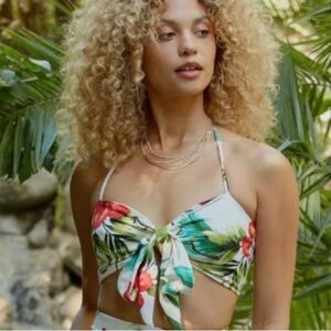 NWT! Windsor Tropical Glam Tie Front Bralette Crop Top. Size S